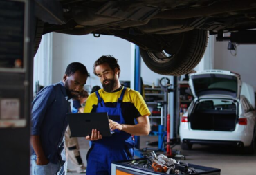 When Should You Get Your Car Serviced A Complete Guide for Car Owners